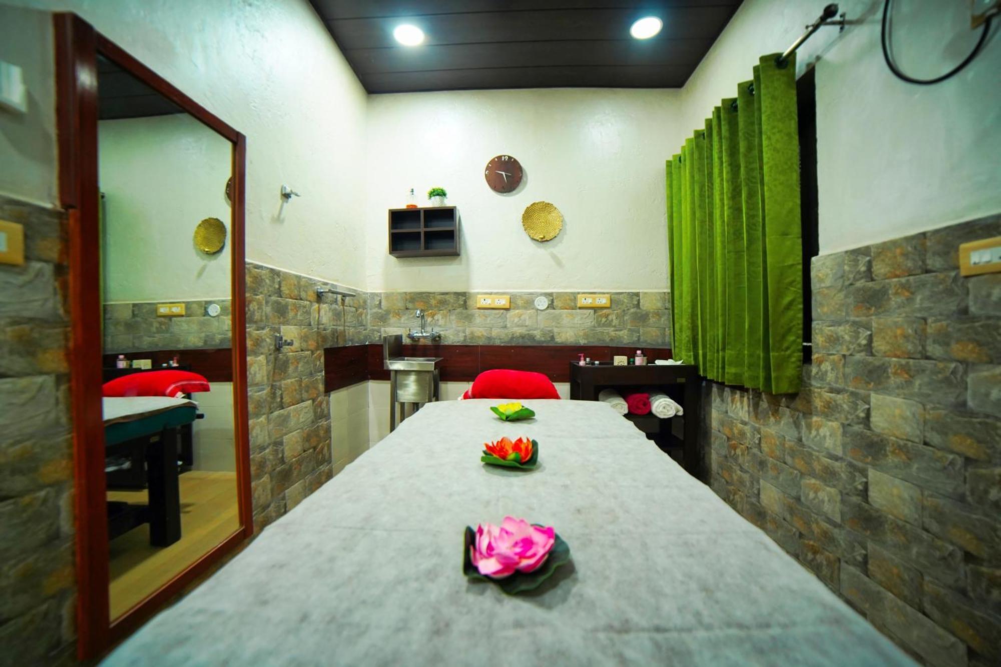 Sukoon - A Wellness Resort, Uttarakhand Chuharpur エクステリア 写真